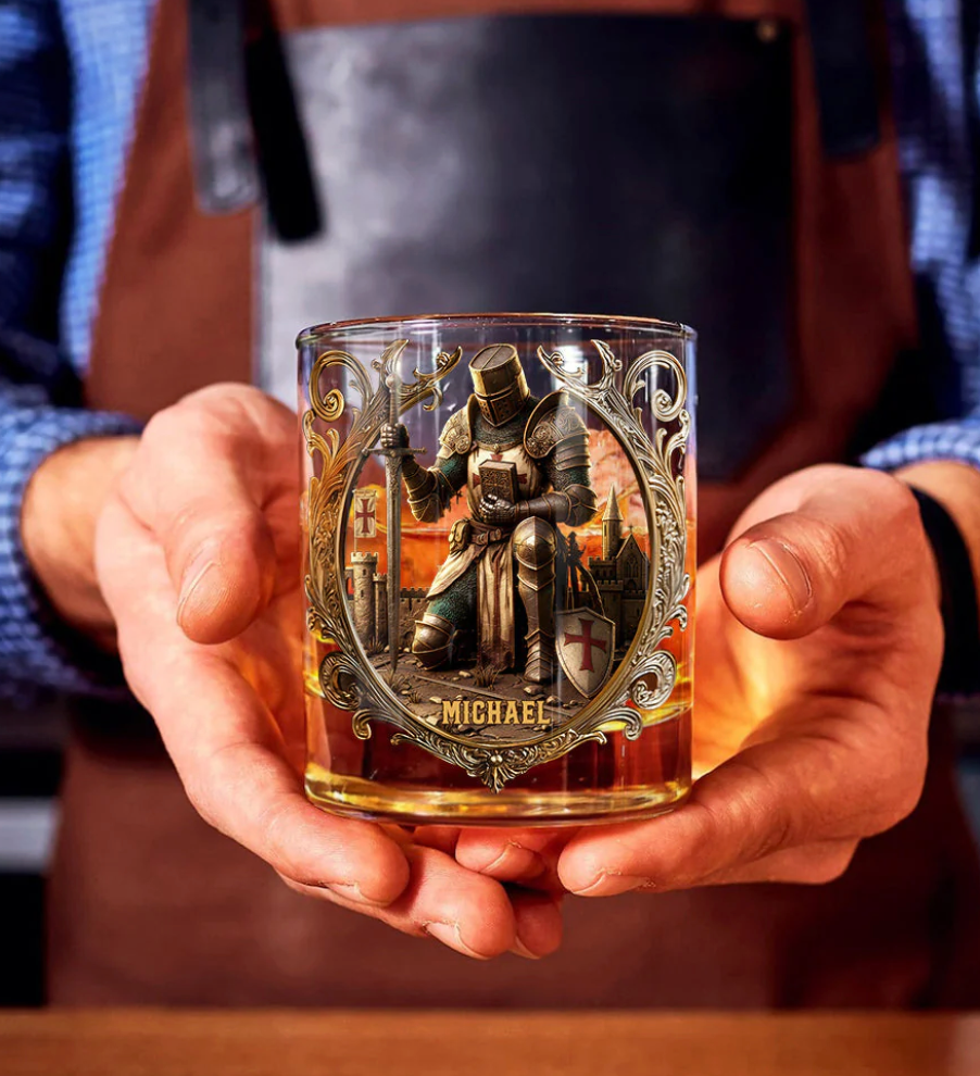Kneeling Crusader Knight With Sword & Bible - Personalized Christian Whiskey Glass